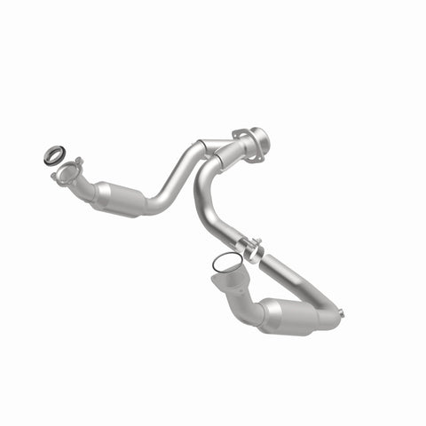 MagnaFlow Direct Fit Catalytic Converter 2007-2008 Cadillac Escalade 6.2L - 5451631