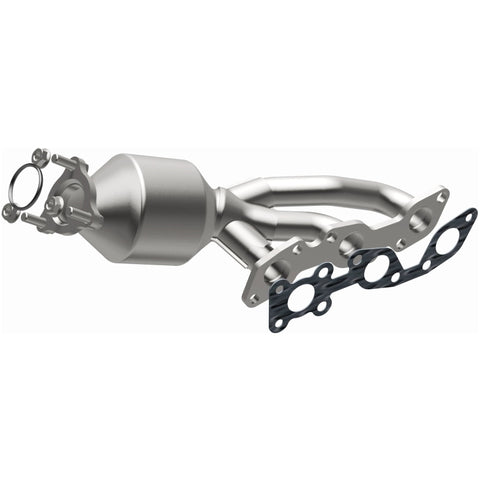 MagnaFlow Conv DF 01-04 Nissan Frontier 3.3L Front P/S (Exc Supercharged) - 24381