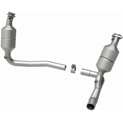 MagnaFlow Direct Fit Catalytic Converter 04 Dakota 3.7/4.7 4WD OEM - 49658