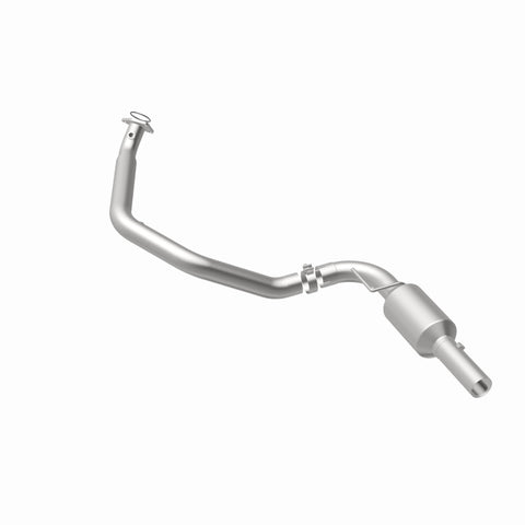 MagnaFlow 2009 Chevrolet Express 4500 V8 6.0L Left Underbody Catalytic Converter - 280427