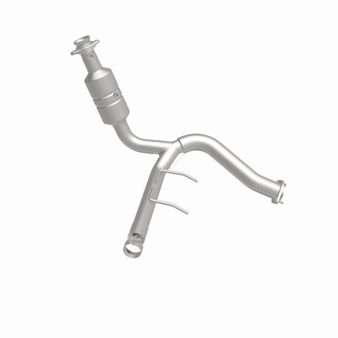 MagnaFlow Direct Fit Catalytic Converter 2009-2010 F-150 4.6 L Underbody - 52295