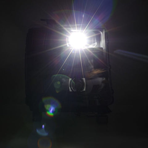 AlphaRex 16-18 Chevy 1500HD LUXX LED Proj Headlights BK w/Seq Actvn Light / SeqSig (Req PN 810023) - 880234