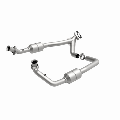 MagnaFlow Direct Fit Catalytic Converter 2002 Ford E-Series Vans 5.4L - 447378