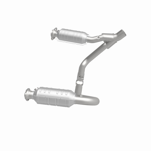 MagnaFlow Direct Fit Catalytic Converter 05-07 Dodge Durango 3.7L/4.7L - 49832