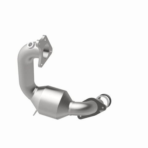 MagnaFlow Direct Fit Catalytic Converter 2011-2015 Juke L4 1.6 OEM Underbody - 52438