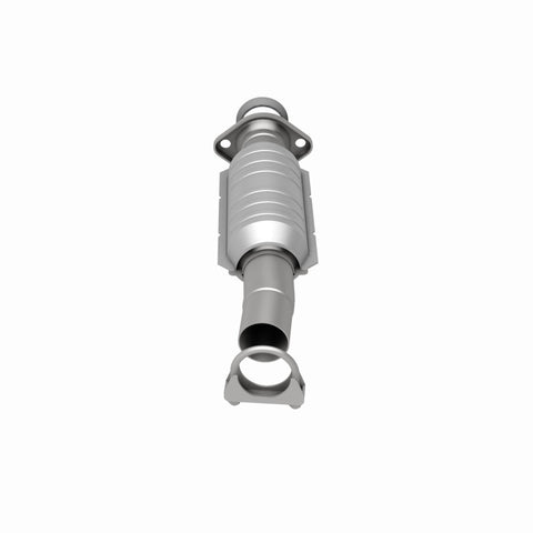 MagnaFlow Direct Fit Catalytic Converter 04-06 Toyota Sienna 3.3L AWD Rear - 24158