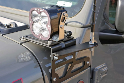 Fabtech 18-21 Jeep JL/JT Antenna Light Bracket Kit (Adjustable) - FTS24274