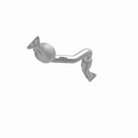 MagnaFlow Direct Fit Catalytic Converter 2007-2010 Q7 V6 3.6 OEM Underbody - 52586