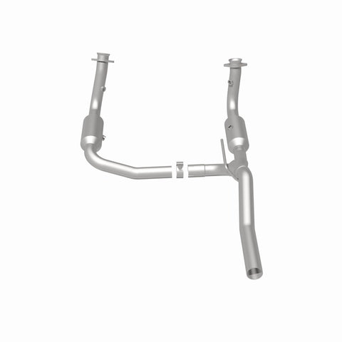 MagnaFlow Direct Fit Catalytic Converter 2009-2012 Dodge Nitro 3.7L Underbody - 52148