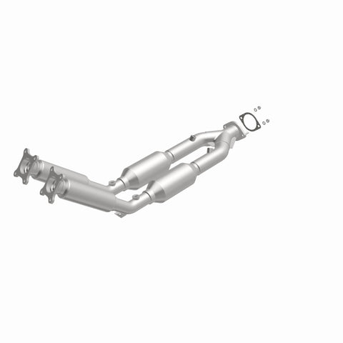 MagnaFlow Direct Fit Catalytic Converter 99-01 Volvo S80 2.8L - 24156