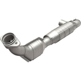 MagnaFlow Direct Fit Catalytic Converter 01 Ford Trucks 5.4L - 447125