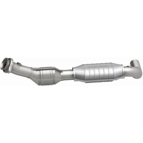 MagnaFlow Direct Fit Catalytic Converter 97-98 Ford Trucks 4.6L - 447133