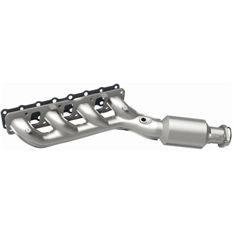 MagnaFlow Direct Fit Catalytic Converter 07 Titan 5.6L D/S manif OEM - 49356