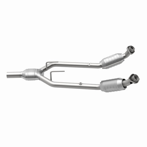MagnaFlow Direct Fit Catalytic Converter 96-97 Mercury Cougar 3.8L - 444080