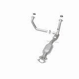 MagnaFlow DF Catalytic Conv 00-04 Chevy S10 Pickup 4.3L 2WD A/T / 00-04 GMC Sonoma 4.3L 2WD A/T - 23717