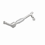 MagnaFlow Direct Fit Catalytic Converter 97-98 Ford Trucks 5.4L - 447130