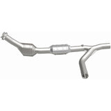 MagnaFlow Direct Fit Catalytic Converter 97-00 Ford Vans 4.2L - 447180