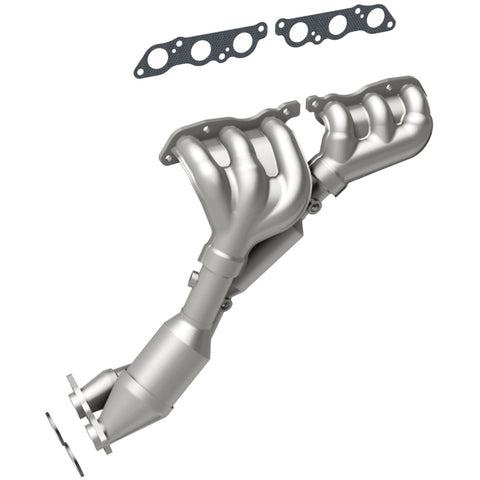 MagnaFlow Direct Fit Catalytic Converter 97-00 Lexus GS300 3.0L - 452843