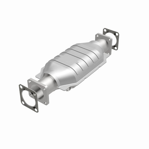 MagnaFlow Direct Fit Catalytic Converter Chevrolet-Isuzu 82 8 - 23652