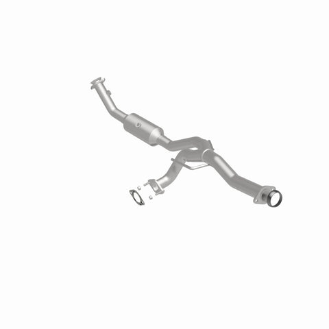 MagnaFlow Converter Direct Fit California Grade 07-08 Ford Ranger 3.0L - 5561676