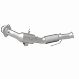 MagnaFlow Direct Fit Catalytic Converter 16-17 Ford Focus 2.3L Underbody - 21-427