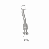 MagnaFlow Direct Fit Catalytic Converter 13-15 RAV4 2.5 Underbody - 52543