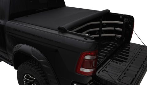 Lund 02-17 Dodge Ram 1500 (5.5ft. Bed) Genesis Elite Roll Up Tonneau Cover - Black - 96865