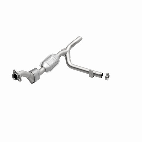 MagnaFlow Direct Fit Catalytic Converter 99 Ford F-150 4.6L - 23082
