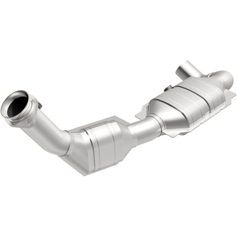 Magnaflow Conv DF 97 Ford Expedition 4.6L - 447149