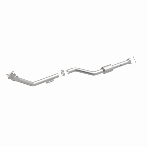 MagnaFlow Direct Fit Catalytic Converter 01-04 SLK230 2.3 Underbody - 52722