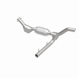 MagnaFlow Conv DF 97-98 Ford F-150 Pickup 4.2L P/S 4WD - 93429