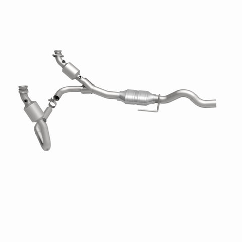 MagnaFlow Conv DF 00-02 Dakota 3.9L - 458012