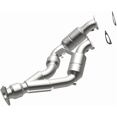 MagnaFlow Direct Fit Catalytic Converter 04-06 VW Touareg 3.2L - 51499
