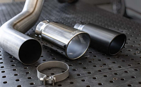 MagnaFlow 03-07 Dodge Ram 2500/3500 5.9L Catback 5in Single Passenger Side Rear Exit Exhaust - 17876