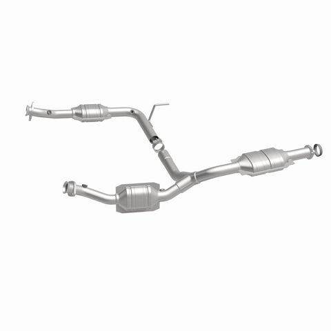 Magnaflow Conv DF 02-03 Ford Explorer 4.0L / 02-03 Mercury Mountaineer 4.0L (California) - 447253