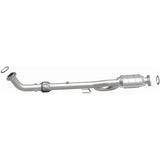 MagnaFlow Direct Fit Catalytic Converter 10-11 Toyota Camry 2.5L - 24435