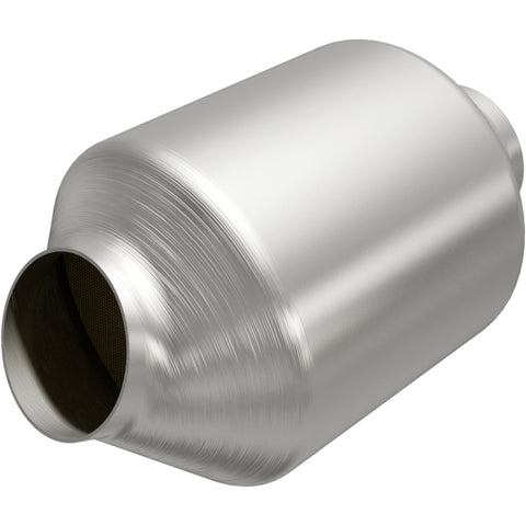 MagnaFlow Conv Univ 2.50inch CA Spun Cen/Ang - 5481376