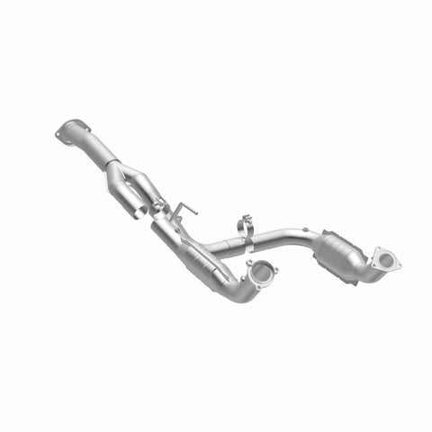 MagnaFlow Conv Direct Fit 11-16 Chevrolet Silverado 2500HD/3500HD / GMC Sierra 2500HD/3500HD - 21-252