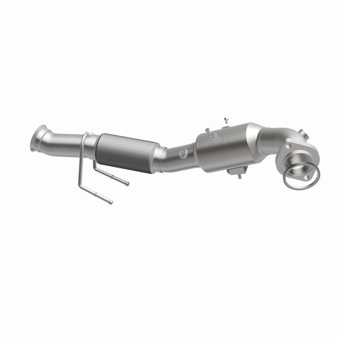 MagnaFlow Direct Fit Catalytic Converter 16-17 Ford Focus 2.3L Underbody - 21-427