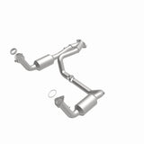 MagnaFlow Conv Direct Fit OEM 2005 GMC Sierra/Chevrolet Silverado 1500/Cadillac Escalade Underbody - 4551419