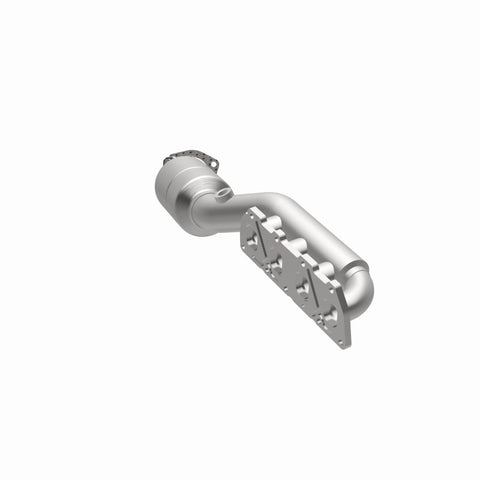 MagnaFlow Direct Fit Catalytic Converter 02-04 VW Passat 4.0L - 51197