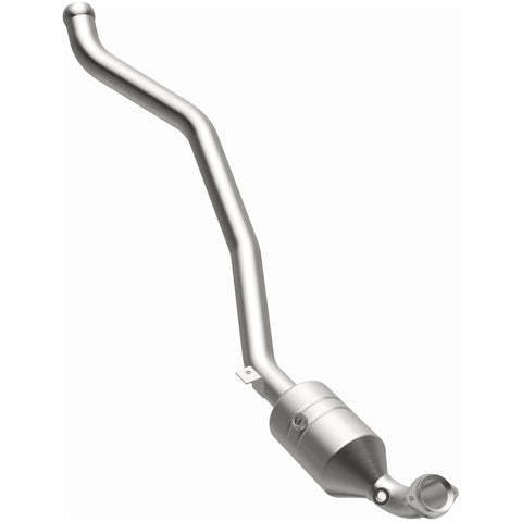 Magnaflow Conv DF 2006-2011 R350 3.5 L Underbody - 52178
