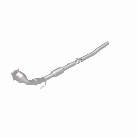 MagnaFlow 12-23 Volkswagen Beetle L4 2.0L OEM Underbody Direct-Fit Catalytic Converter - 52281