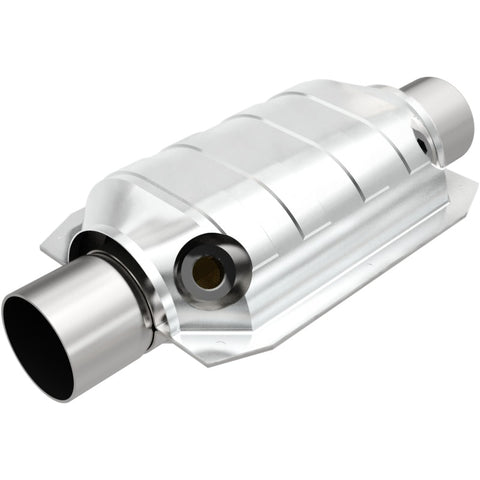 MagnaFlow Universal Catalytic Converter 2.5 W/Dual O2 Boss - 91066