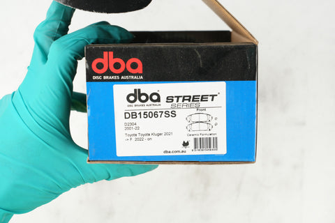 DBA 20-22 Toyota Highlander Front Street Series Brake Pads - DB15067SS