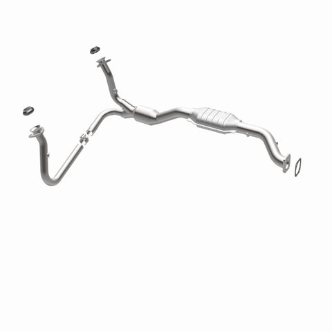 MagnaFlow Direct Fit Catalytic Converter 01-05 Chevy Blazer 4.3L 4WD - 49897