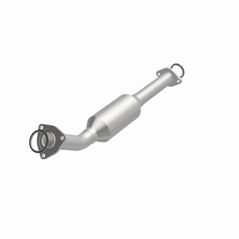 MagnaFlow Direct Fit Catalytic Converter OEM 2003-2004 Toyota Tundra Underbody - 28.75in Length - 4551406