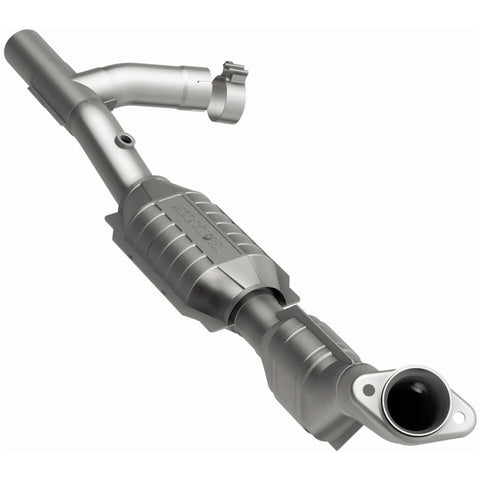 MagnaFlow Direct Fit Catalytic Converter 99-00 Ford Trucks 5.4L - 51792