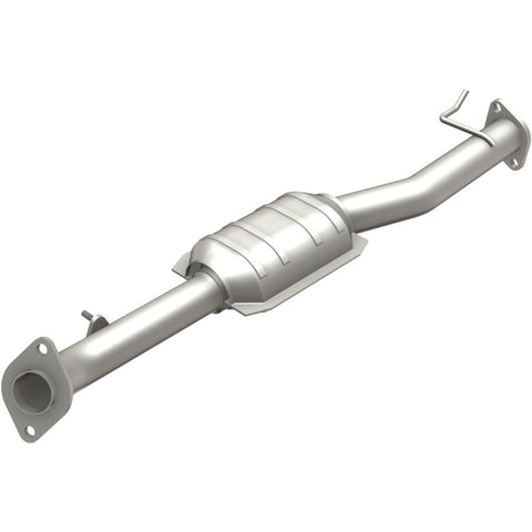 MagnaFlow Direct Fit Catalytic Converter 98-00 Toyota RAV4 2.0L - 23629