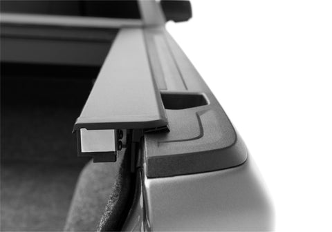 Roll-N-Lock 2019 Chevrolet Silverado 1500& GMC Sierra 1500 96.5in M-Series Retractable Tonneau Cover - LG225M
